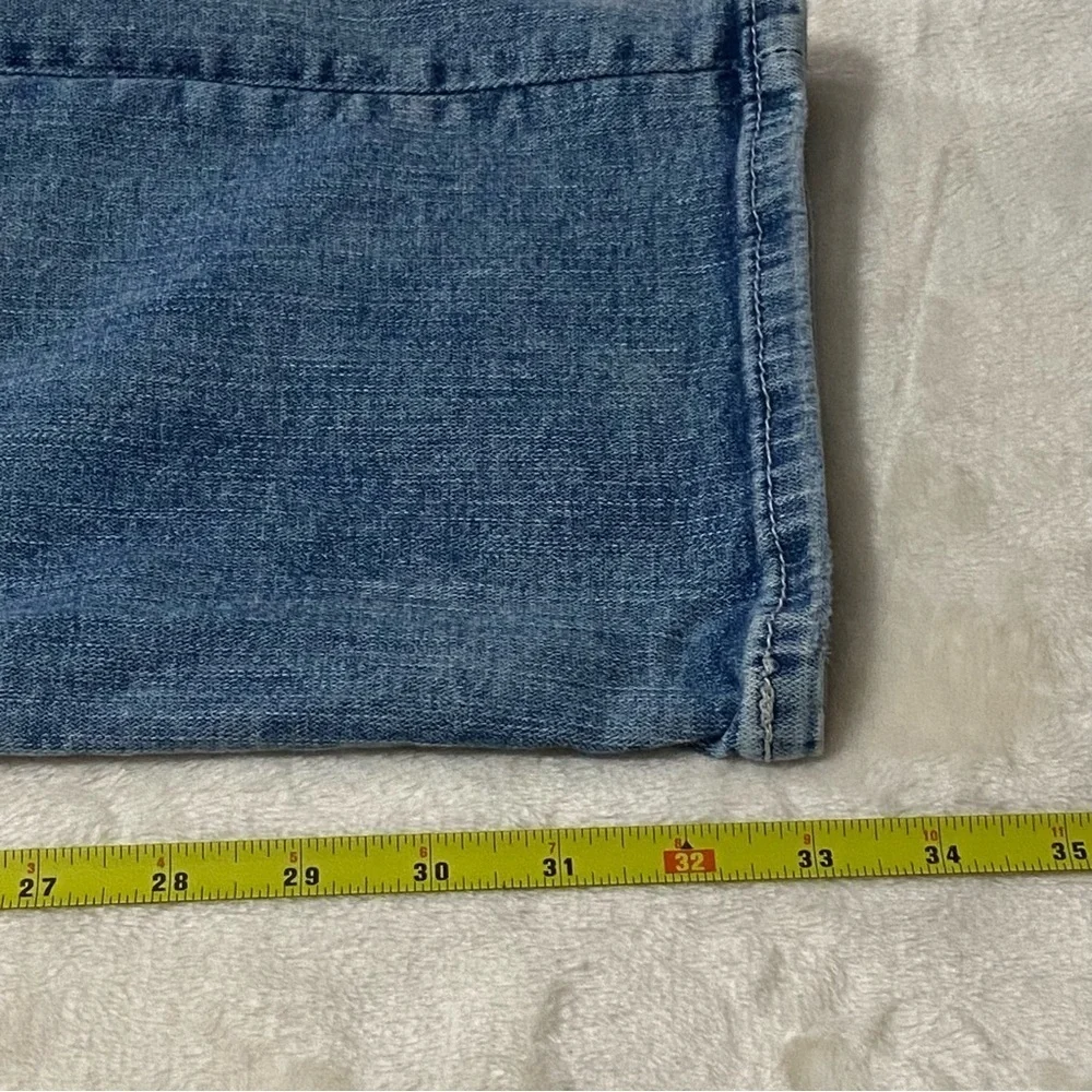 TRUE RELIGION / Mens Ricky Straight Leg Medium Washed Jeans Distressed Size 32